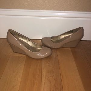 Chinese laundry wedge heels